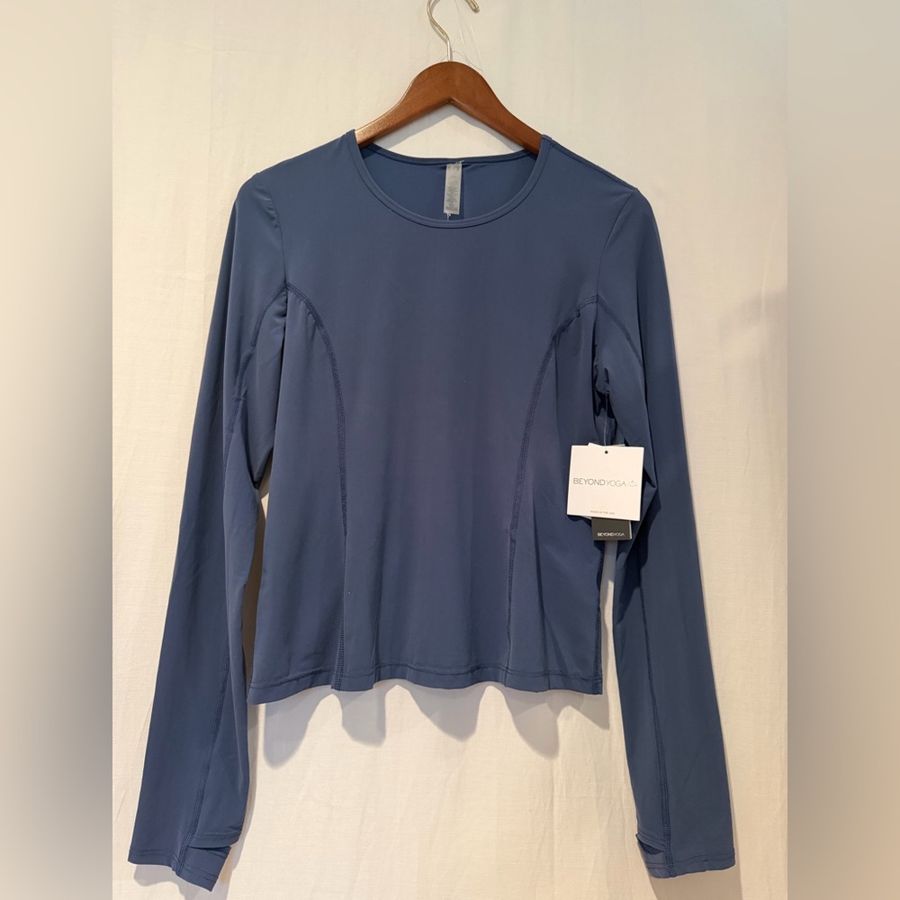 NWT Beyond Yoga Power beyond Lite Air Shield Long Sleeve Athletic Top - Grey - L - Picture 13 of 13
